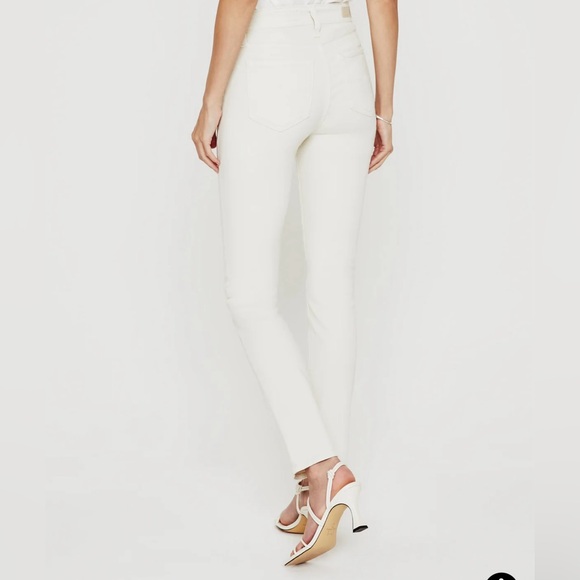 Evereve AG Mari High Rise Straight Leg Jean in size 31 in white cream - Picture 4 of 12